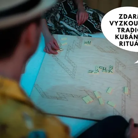 Oroom Havana - Role Play For Couples In 布尔诺